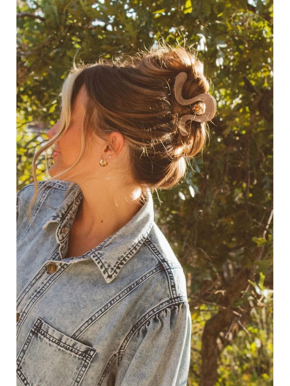 Andi Taupe Swirl Wave Large Hair Claw Clip 4.5 Inch
